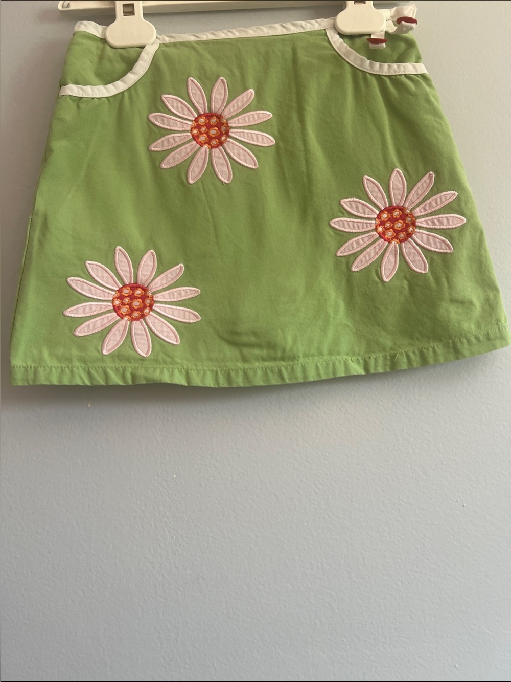 Lands' End Lime Green Skort with Pink & Orange Daisy Appliqués